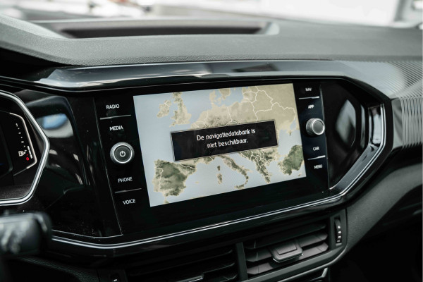 Volkswagen T-Cross 1.0 TSI | Automaat | Camera | Adaptive Cruise | 18'LMV | Virt Cockpit