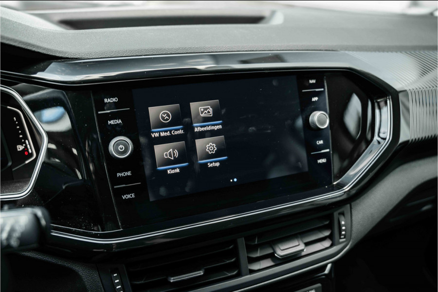 Volkswagen T-Cross 1.0 TSI | Automaat | Camera | Adaptive Cruise | 18'LMV | Virt Cockpit