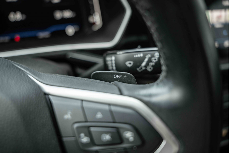Volkswagen T-Cross 1.0 TSI | Automaat | Camera | Adaptive Cruise | 18'LMV | Virt Cockpit