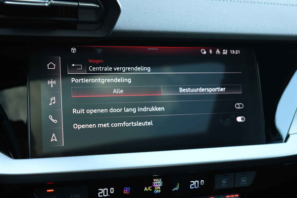 Audi A3 Sportback 40 TFSI e S-Line Pano 19inch Optic-black Carplay