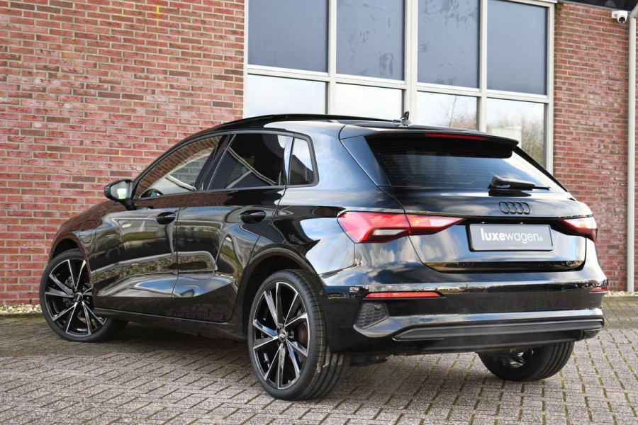 Audi A3 Sportback 40 TFSI e S-Line Pano 19inch Optic-black Carplay
