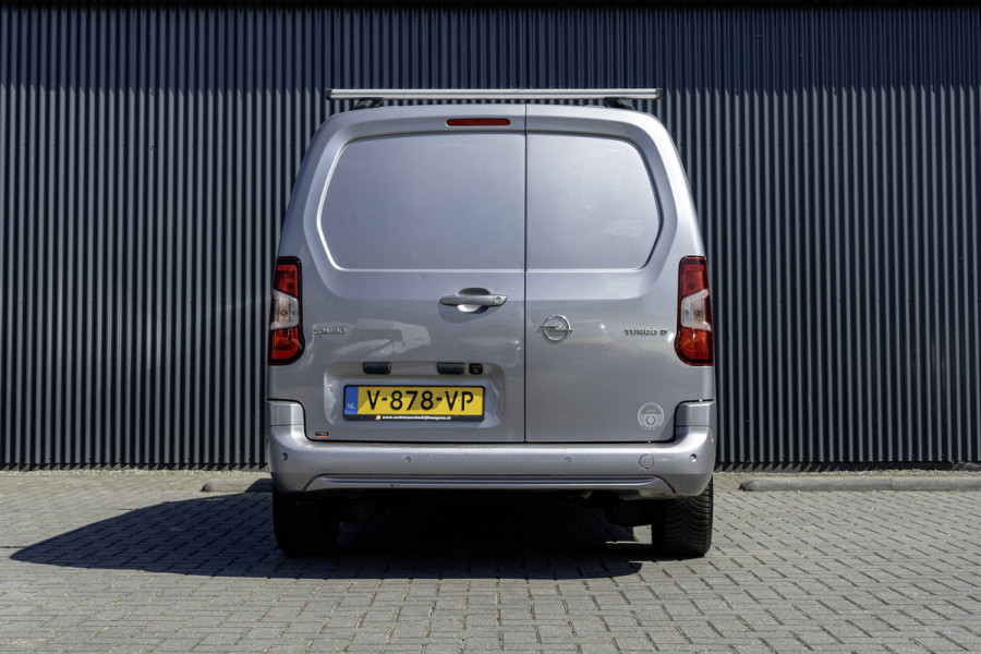 Opel Combo 1.5D Innovation | L2H1 | LED | CarPlay | Camera | Navi | Cruise | Airco | PDC | Euro 6