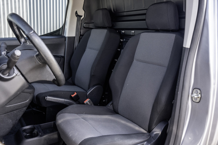 Opel Combo 1.5D Innovation | L2H1 | LED | CarPlay | Camera | Navi | Cruise | Airco | PDC | Euro 6