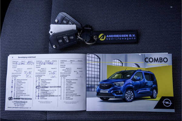 Opel Combo 1.5D Innovation | L2H1 | LED | CarPlay | Camera | Navi | Cruise | Airco | PDC | Euro 6
