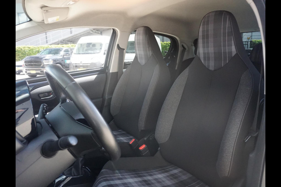 Peugeot 108 1.0 e-VTi Allure Camera | Carplay | Cruise Control