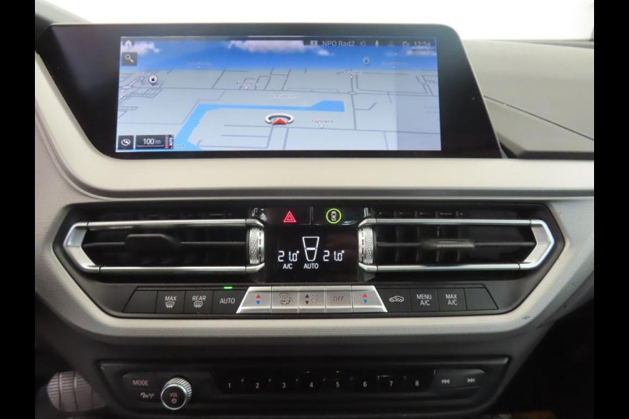 BMW 2 Serie Gran Coupé 218d Aut. Business Ed. | Navi | LMV | CarPlay |