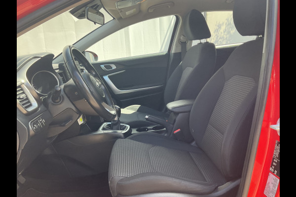 Kia Ceed 1.0 T-GDi Comfortline Clima Cruise Audio Trekhaak Orig.NL Red Voll.Onderhouden!