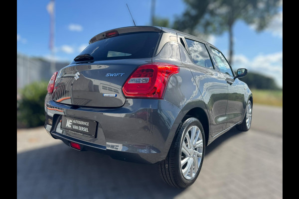Suzuki Swift 1.2 Comfort Smart Hybrid ADAPT. CRUISE / PARKEERSENSOREN / CAMERA / STOELVERWARMING / CARPLAY / DAB+ / METALLIC LAK