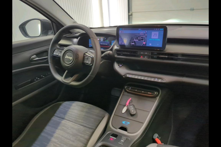 Jeep Avenger Longitude 54 kWh | Navi | Carplay | Stoelverwarming |