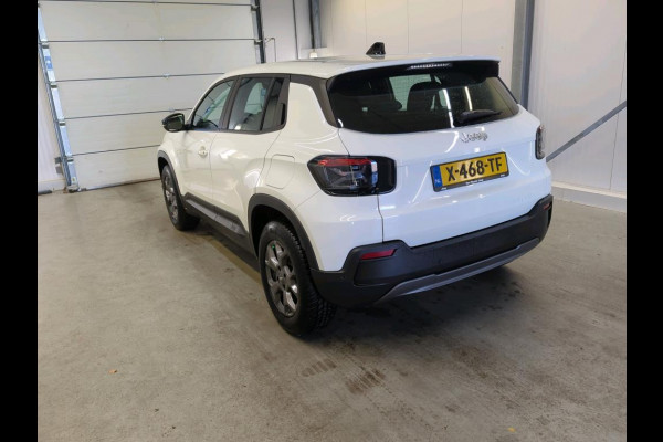 Jeep Avenger Longitude 54 kWh | Navi | Carplay | Stoelverwarming |