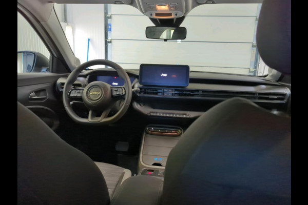 Jeep Avenger Longitude 54 kWh | Navi | Carplay | Stoelverwarming |