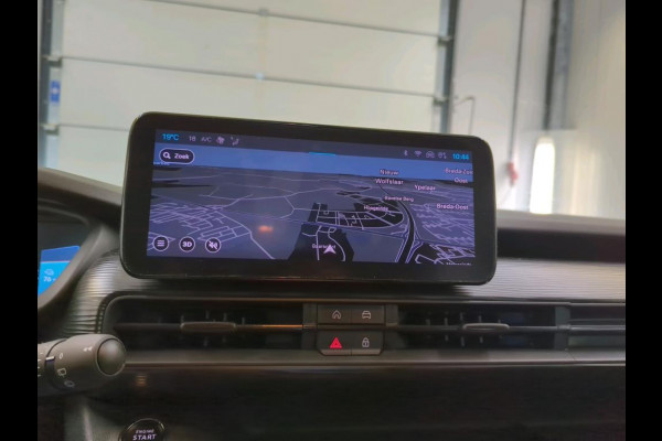 Jeep Avenger Longitude 54 kWh | Navi | Carplay | Stoelverwarming |
