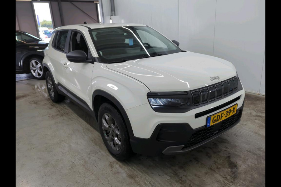 Jeep Avenger Longitude 54 kWh | Navi | Carplay | Stoelverwarming |