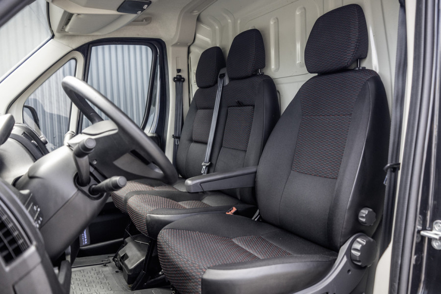Peugeot Boxer 330 BlueHDi | Camera | Navigatie | Cruise | Airco | PDC | Euro 6