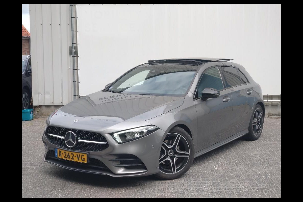 Mercedes-Benz A-Klasse 180 Aut. Business Sol. AMG | Panorama | Sfeer Verlichting | Sportstoelen | Mercedes-Benz A-Klasse 180 Aut. Business Sol. AMG | Panorama | Sfeer Verlichting | Sportstoelen |