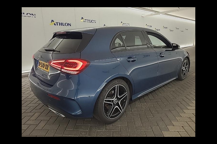 Mercedes-Benz A-Klasse 180d Aut. Business Sol. AMG | Navi | Camera | Sfeer |