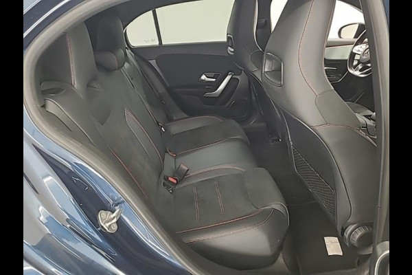 Mercedes-Benz A-Klasse 180d Aut. Business Sol. AMG | Navi | Camera | Sfeer |