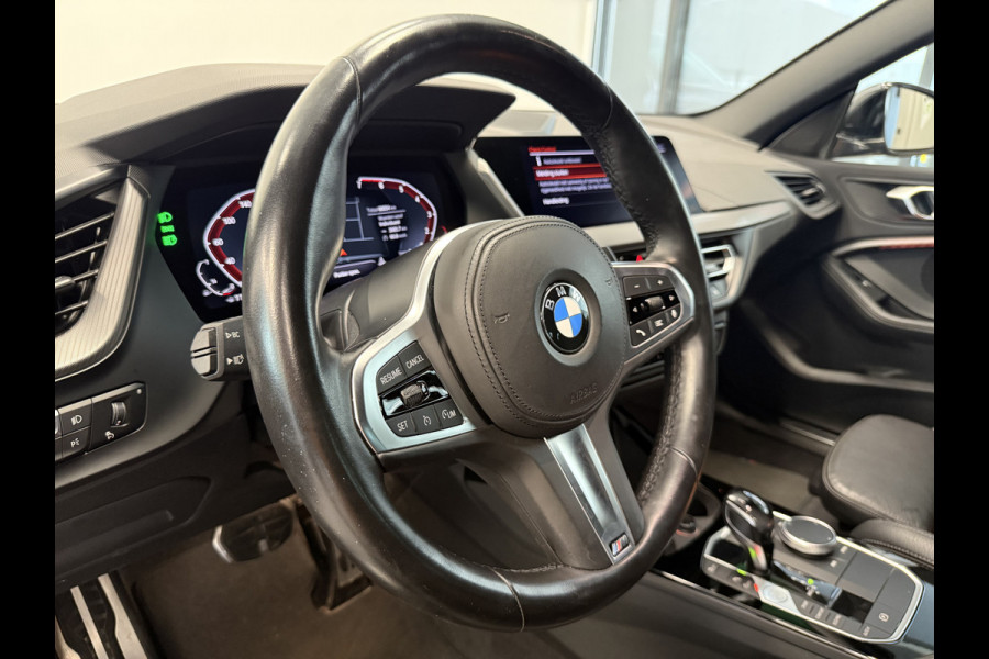 BMW 2 Serie Gran Coupé 218i High Executive Cruise/Climate Hi-Fi 19''LM PDC Camera Leder NAP 24 maanden garantie mogelijk (*vraag naar de voorwaarden)