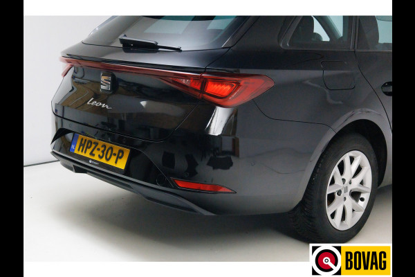 Seat Leon Sportstourer 1.0 eTSI Style 111 PK Automaat | Stoel- en Stuurverwaming | Navigatie | Achteruitrijcamera | Parkeersensoren V+A, App. connect, All season banden
