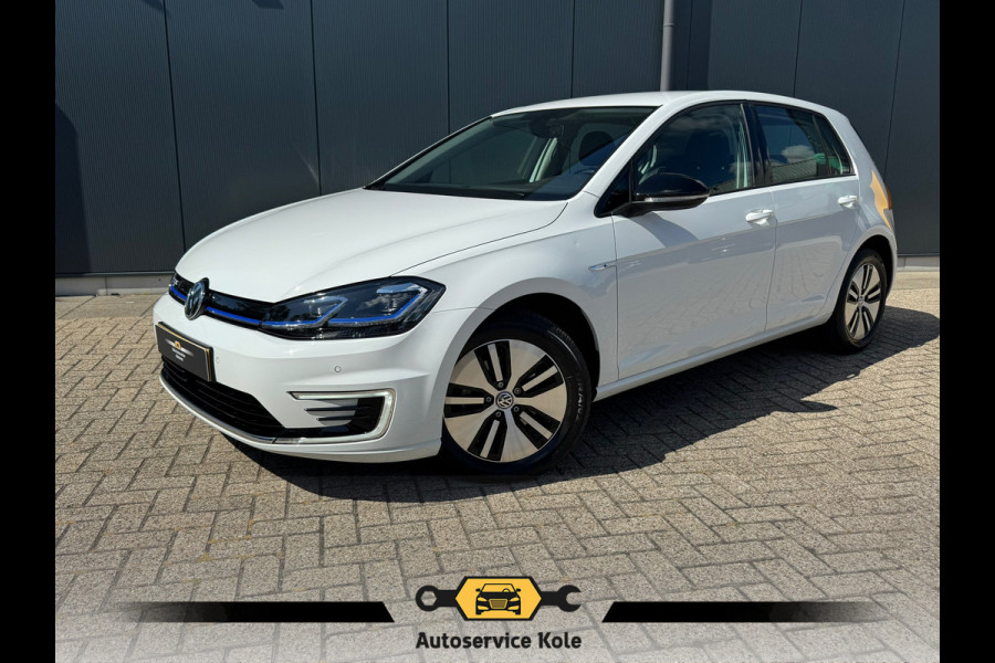 Volkswagen e-Golf E-Golf * Xenon led * Navigatie * PDC v+a *