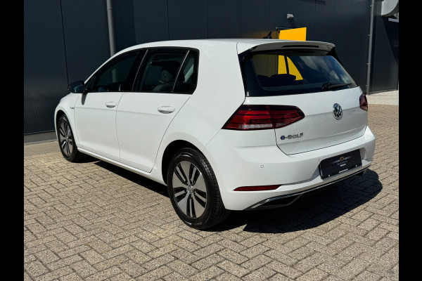 Volkswagen e-Golf E-Golf * Xenon led * Navigatie * PDC v+a *