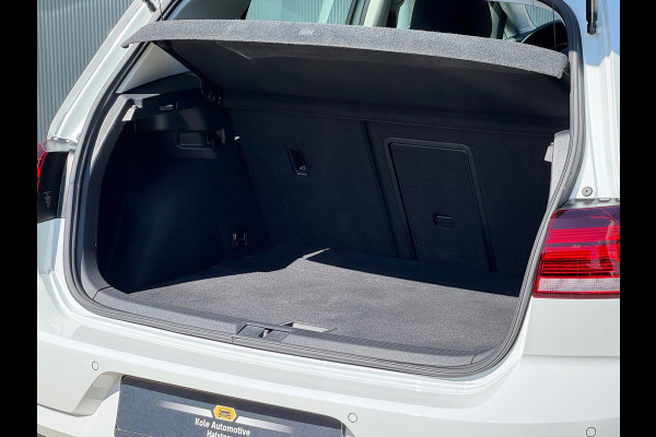 Volkswagen e-Golf E-Golf * Xenon led * Navigatie * PDC v+a *