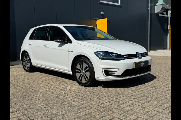 Volkswagen e-Golf E-Golf * Xenon led * Navigatie * PDC v+a *