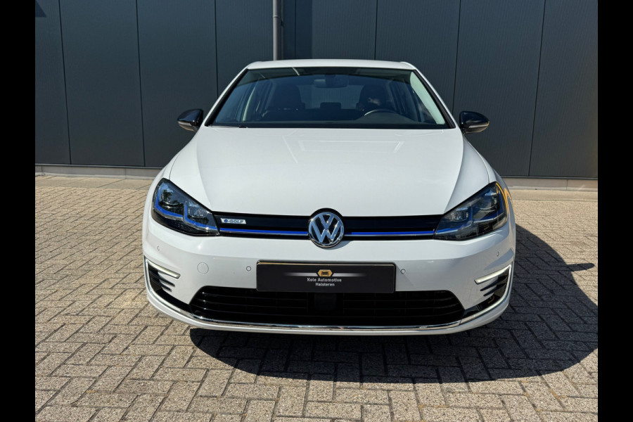 Volkswagen e-Golf E-Golf * Xenon led * Navigatie * PDC v+a *