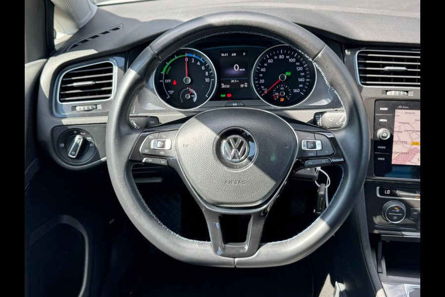 Volkswagen e-Golf E-Golf * Xenon led * Navigatie * PDC v+a *