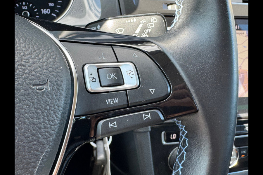 Volkswagen e-Golf E-Golf * Xenon led * Navigatie * PDC v+a *
