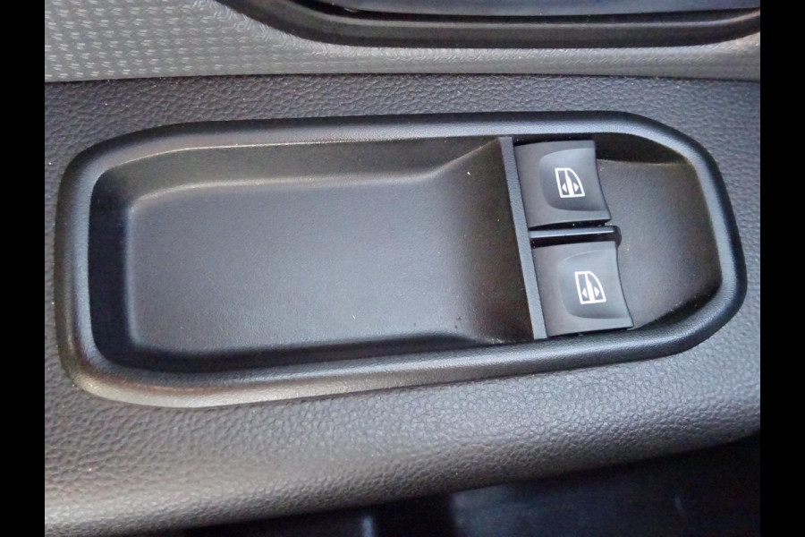 Renault Express 1.5 dCi 75 Comfort + AIRCO GROOT NAVI SCHERM SCHUIFDEUR CRUISE CONTROL