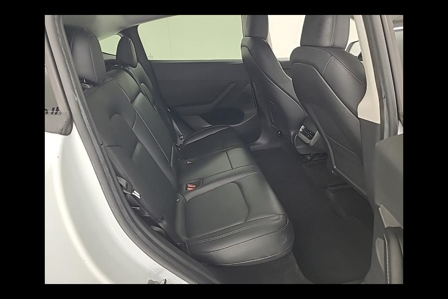 Tesla Model Y Range Plus | Autopilot | Panorama | Trekhaak |
