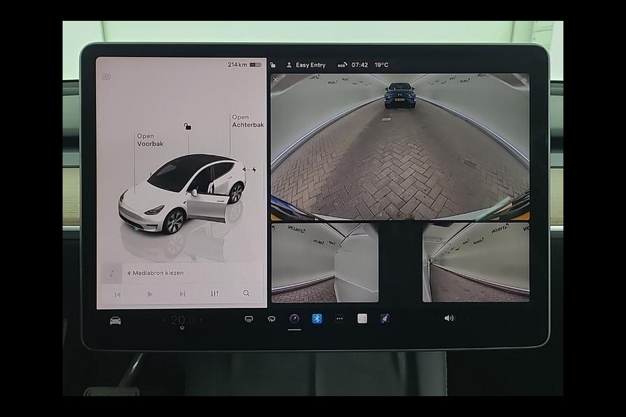 Tesla Model Y Range Plus | Autopilot | Panorama | Trekhaak |