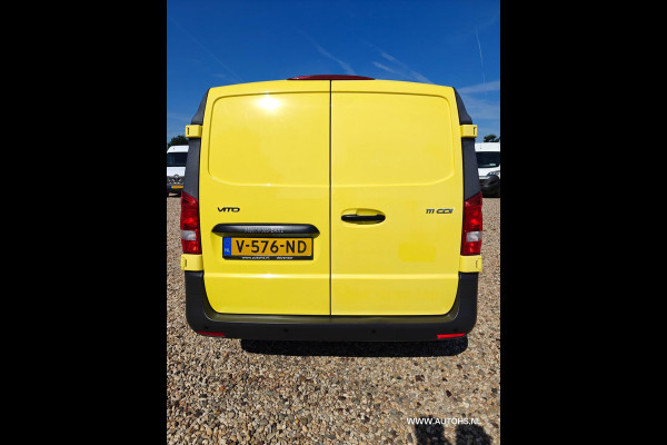Mercedes-Benz Vito 111 CDI , Euro 6 , 1e Eig , In pracht staat , Apk maart 2026 , werkplaats inrichting.