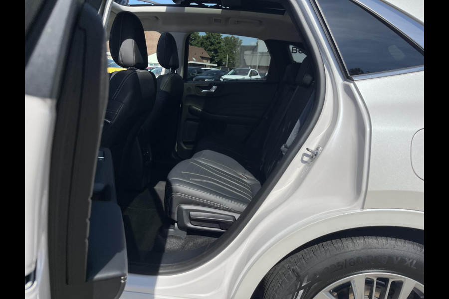 Ford Kuga 2.5 PHEV Vignale 225pk | Panoramadak | Winter Pack | Adaptive Cruise Control | BLIS | Head-up Display | Elek. Kofferklep |