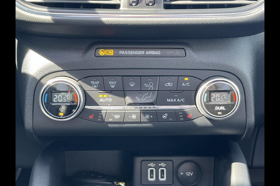 Ford Kuga 2.5 PHEV Vignale 225pk | Panoramadak | Winter Pack | Adaptive Cruise Control | BLIS | Head-up Display | Elek. Kofferklep |