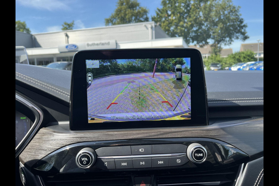 Ford Kuga 2.5 PHEV Vignale 225pk | Panoramadak | Winter Pack | Adaptive Cruise Control | BLIS | Head-up Display | Elek. Kofferklep |