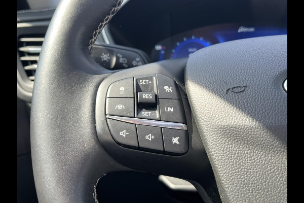 Ford Kuga 2.5 PHEV Vignale 225pk | Panoramadak | Winter Pack | Adaptive Cruise Control | BLIS | Head-up Display | Elek. Kofferklep |