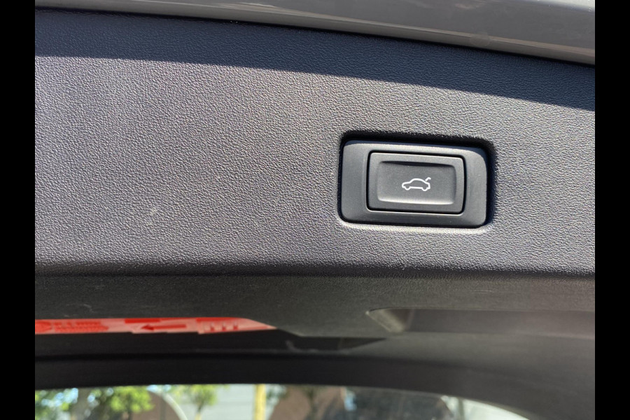 Audi Q4 e-tron 50 quattro Advanced edition 77 kWh MEMORY SEAT | ELEK. TREKHAAK | LEDER