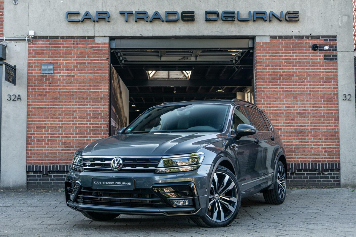 Volkswagen Tiguan 2.0 TSI 4Motion R-Line Pano / Trekhaak / Camera Volkswagen Tiguan 2.0 TSI 4Motion R-Line Pano / Trekhaak / Camera