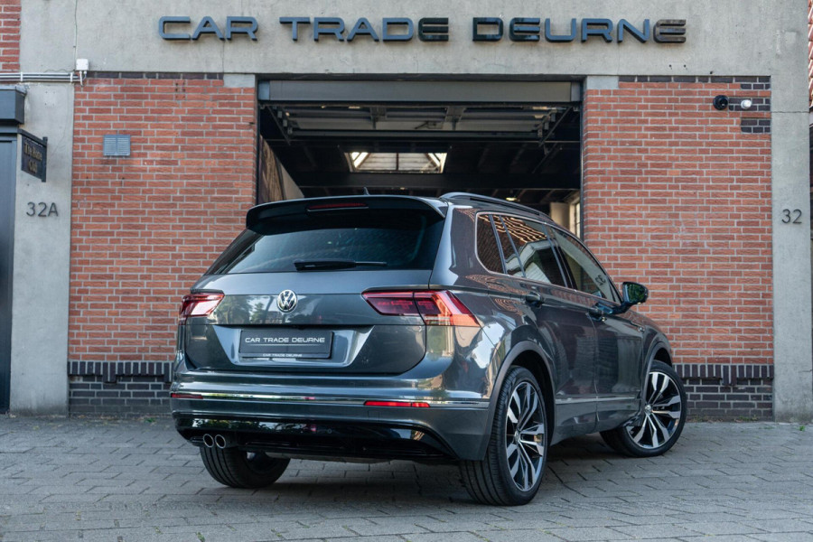Volkswagen Tiguan 2.0 TSI 4Motion R-Line Pano / Trekhaak / Camera