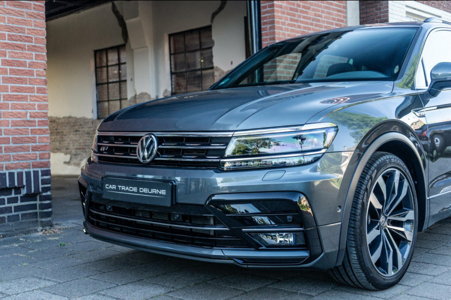 Volkswagen Tiguan 2.0 TSI 4Motion R-Line Pano / Trekhaak / Camera
