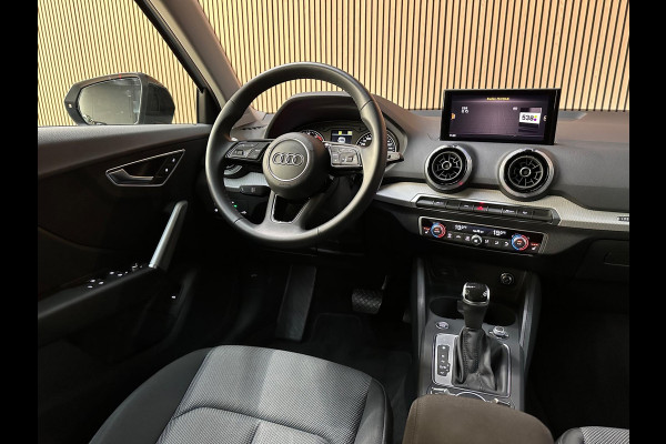 Audi Q2 35 TFSI S Line Edition 150PK - Carplay - Climate