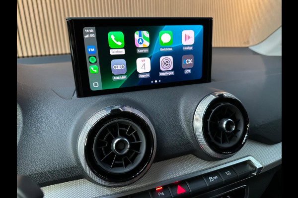 Audi Q2 35 TFSI S Line Edition 150PK - Carplay - Climate