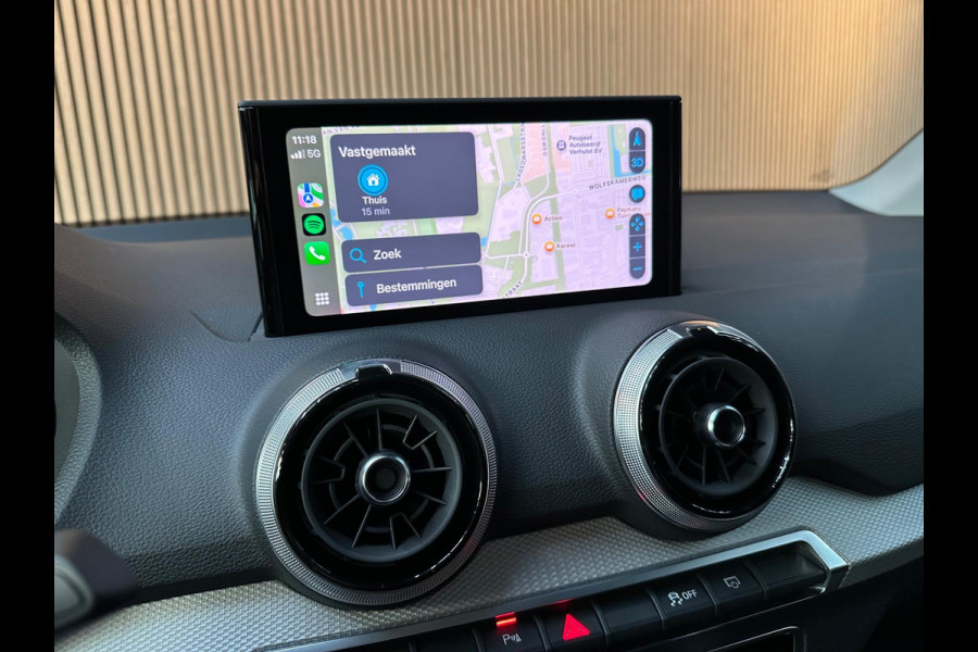 Audi Q2 35 TFSI S Line Edition 150PK - Carplay - Climate