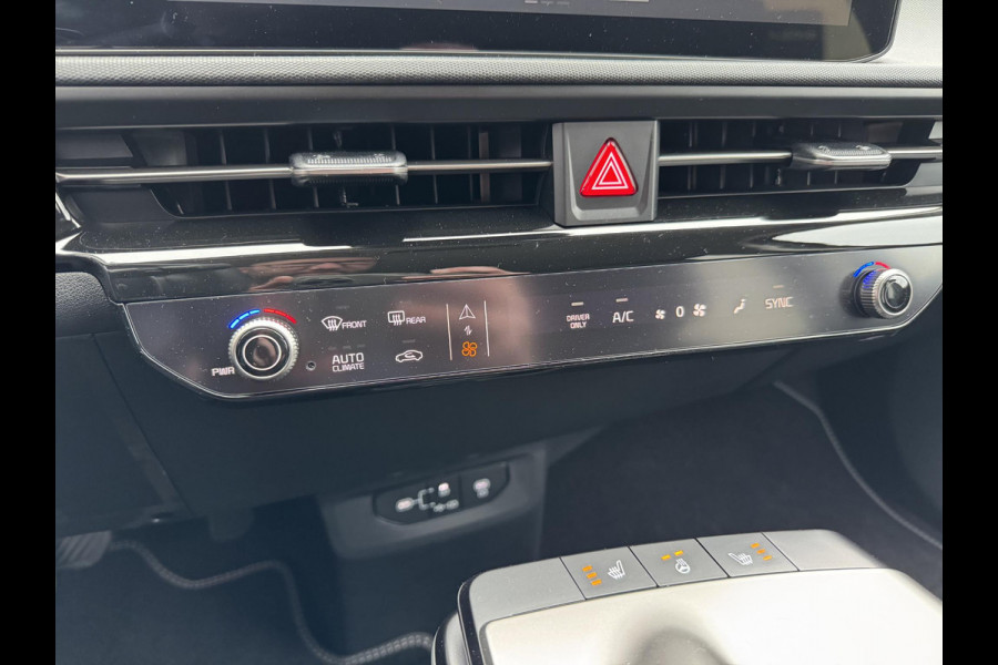 Kia Ev6 Light Edition 63 kWh l Op Voorraad l 428 km Actieradius