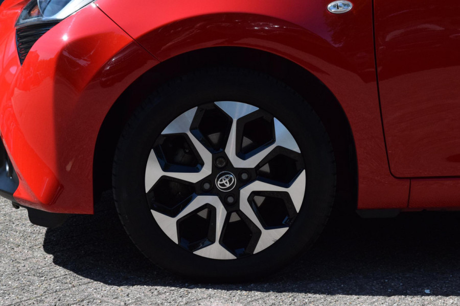 Toyota Aygo 1.0 VVT-i x-joy cabrio|carplay|als nieuw
