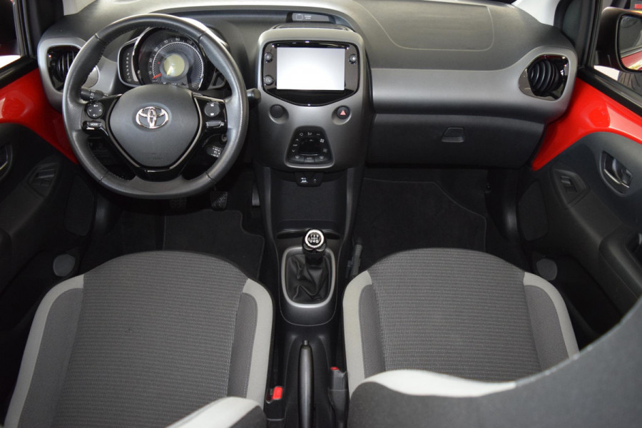 Toyota Aygo 1.0 VVT-i x-joy cabrio|carplay|als nieuw