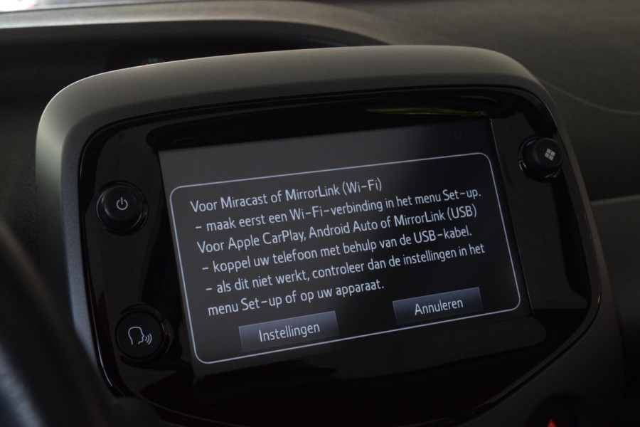 Toyota Aygo 1.0 VVT-i x-joy cabrio|carplay|als nieuw