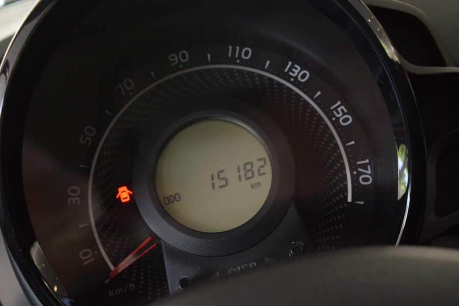 Toyota Aygo 1.0 VVT-i x-joy cabrio|carplay|als nieuw